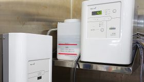 電解次亜水生成装置FEクリーン水の使い方